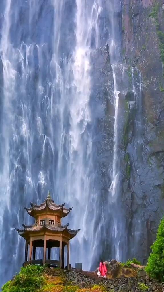 机智问答网页-高效解答,准确无误的每天早上3-5点自然醒是怎么回事?回答